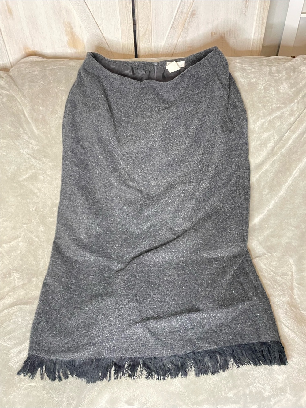 Women's Gray Fringe-Hem Pencil Skirt